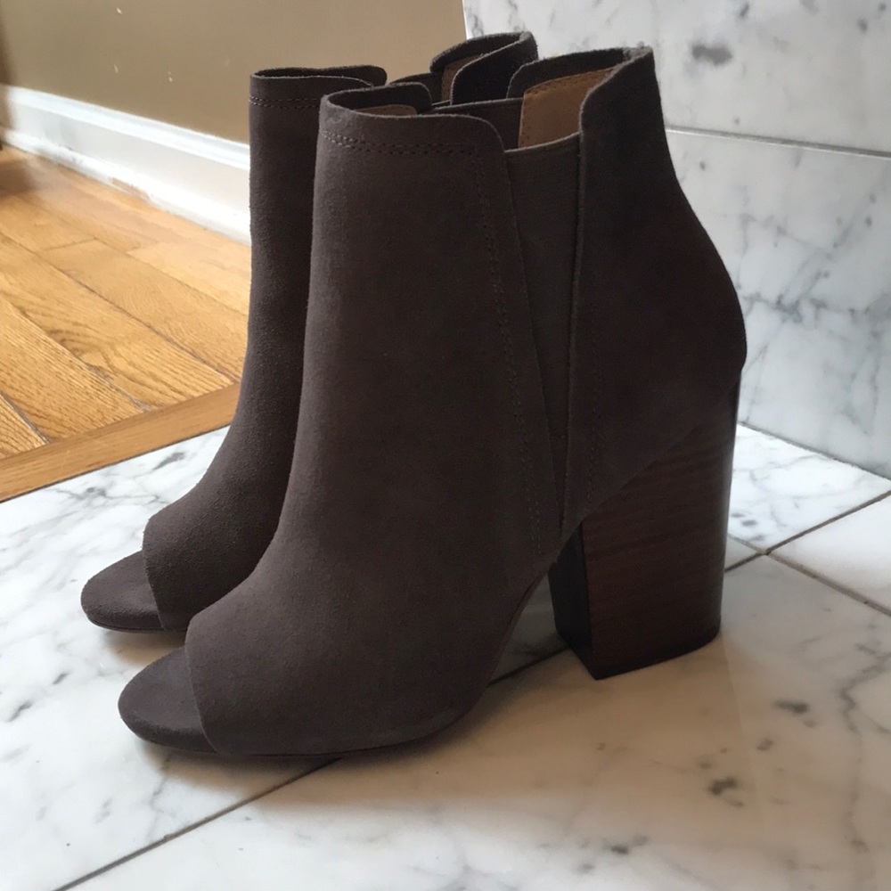 Splendid Kendyll suede open toe ankle booties
